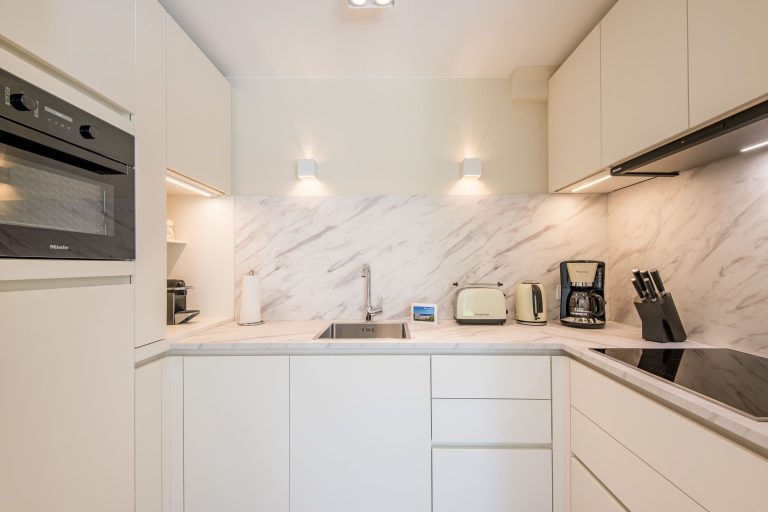 Küche / Küchenzeile