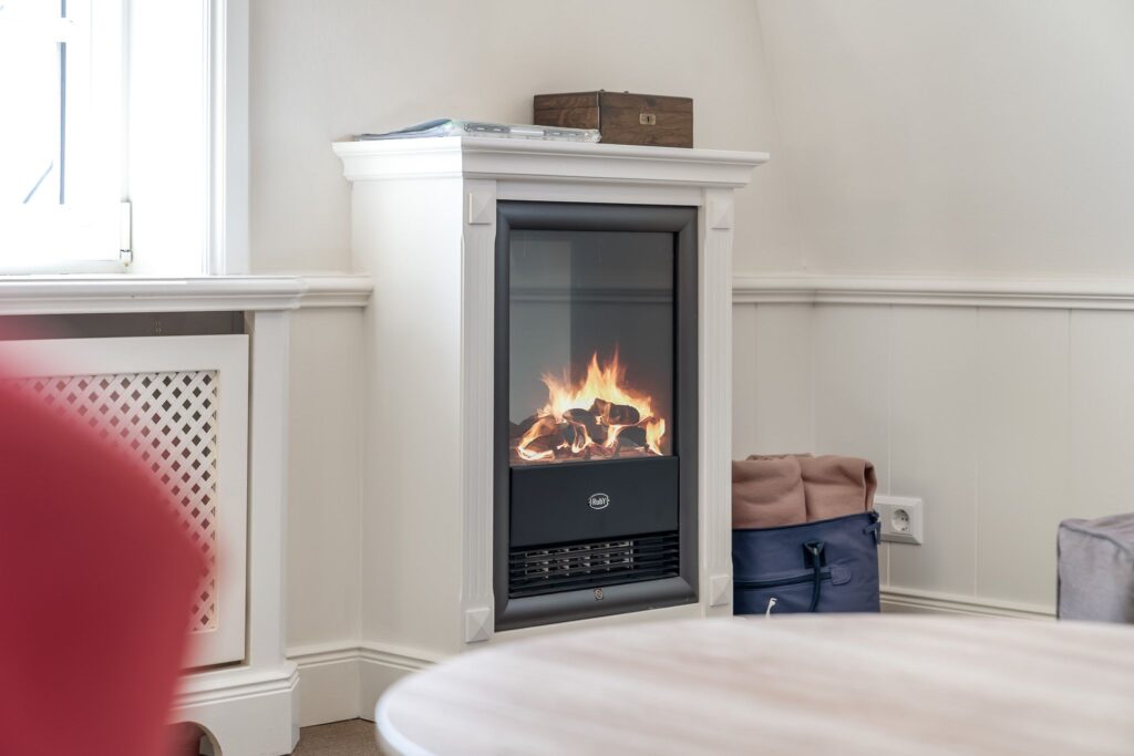 Kamin-/Ofen